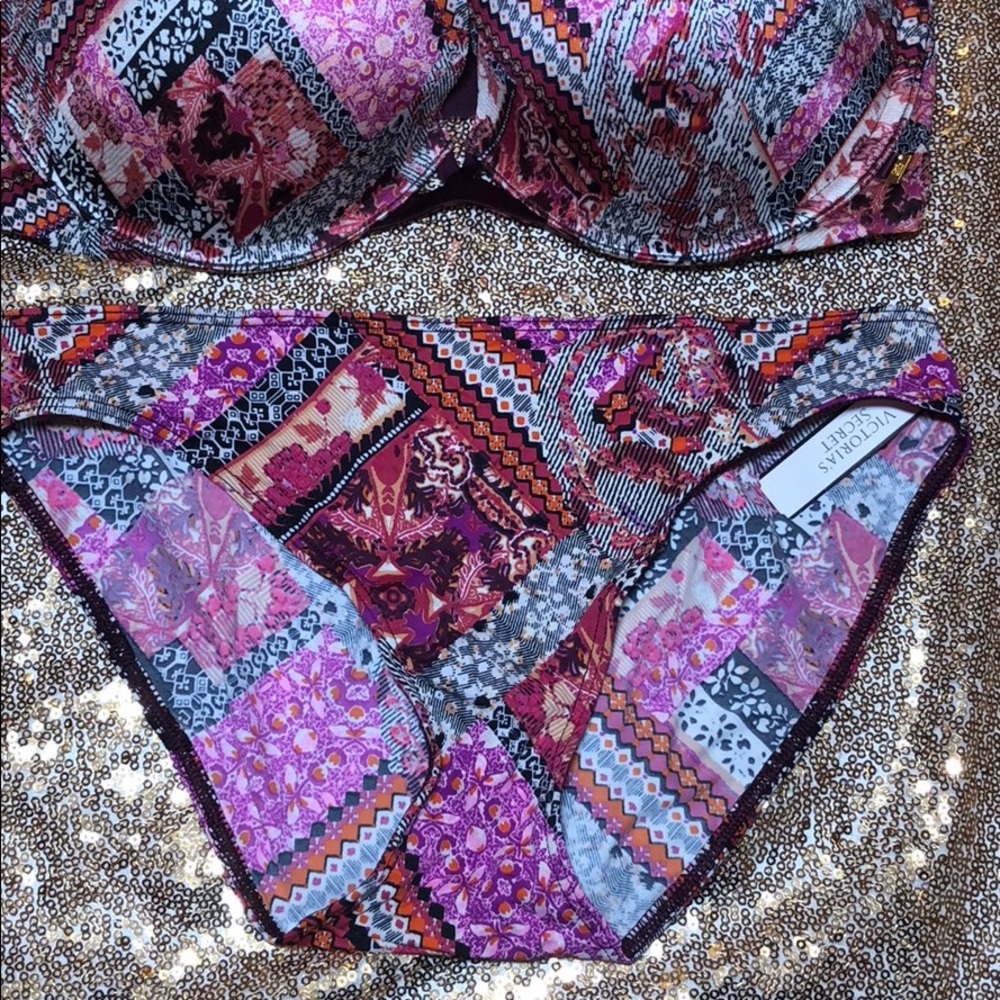 Victoria secret very sexy set push up set - Picture 4 of 5
